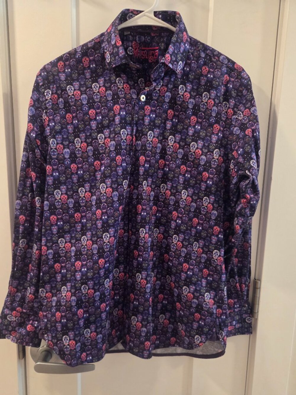Misura mens Small abstract skull shirt